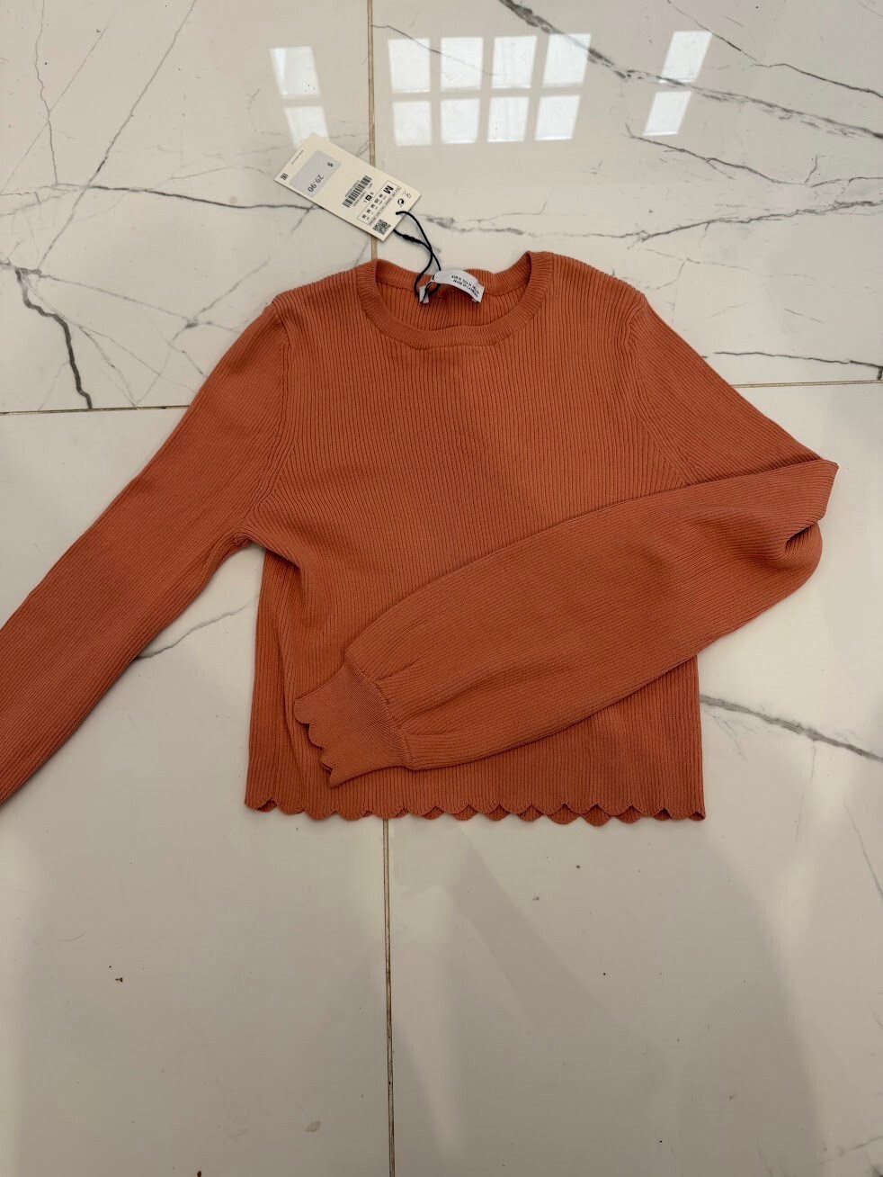 Zara Rust Ribbed Scallop Hem Knit Top NWT M Zara Rust Ribbed Scallop Hem Knit Top NWT M