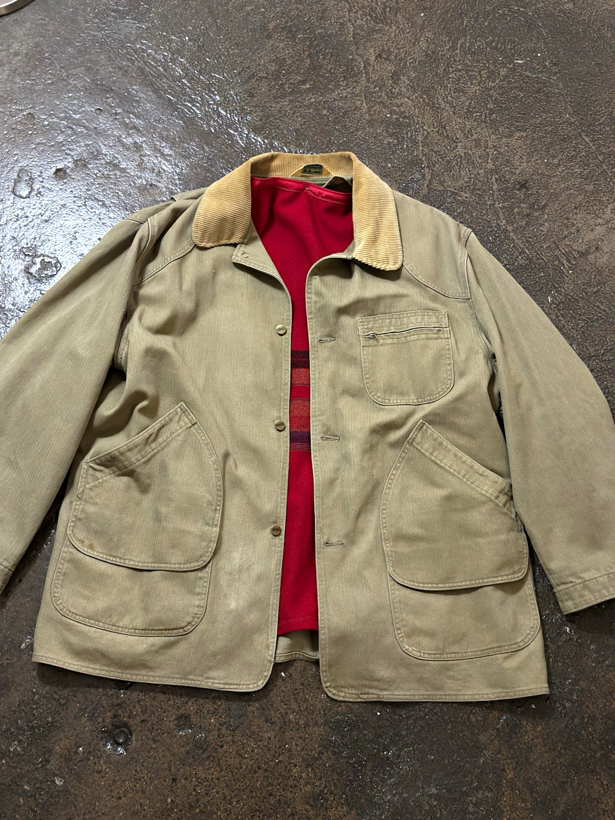 L.L. Bean Men’s Beige Cotton Work Jacket Red Flannel Lined Pockets Button 3XL