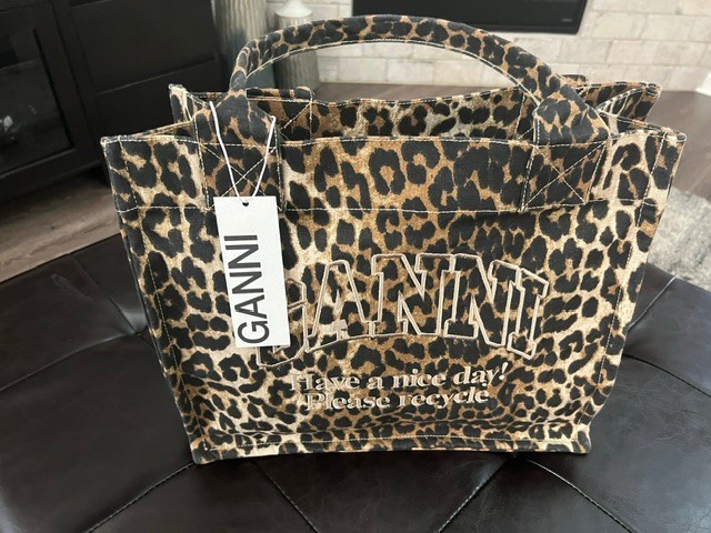 Ganni Shopper Tote in Leopard Print