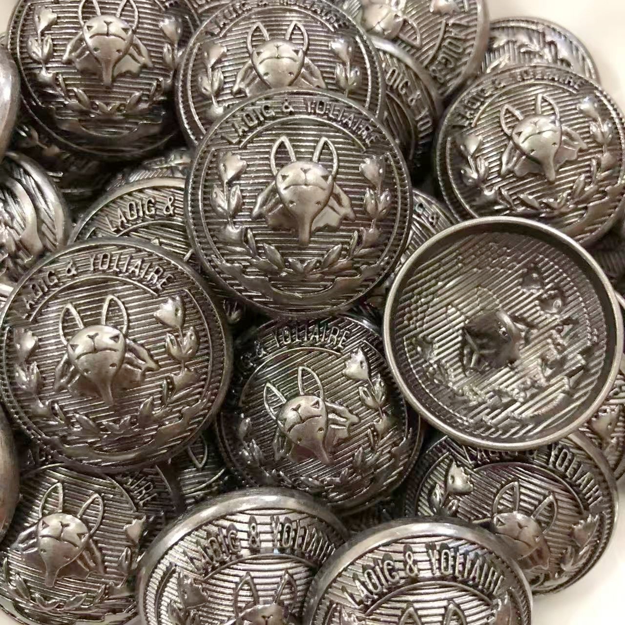 10PC Antiqued Silver Fox Large Metal Buttons Crafts Shank Buttons 28MM (1 1/8\ 10PC Antiqued Silver Fox Large Metal Buttons Crafts Shank Buttons 28MM (1 1/8\