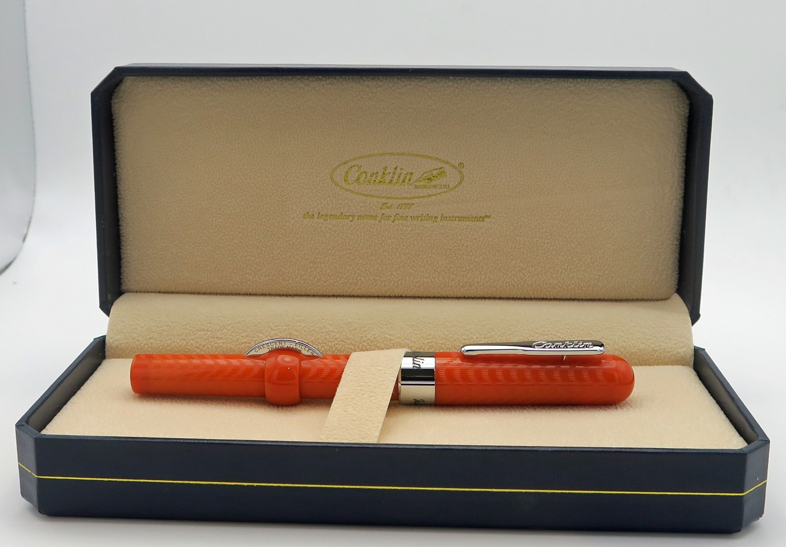 Conklin Coral/Orange Chased Mark Twain Crescent Fill Fountain Pen Stub Nib New