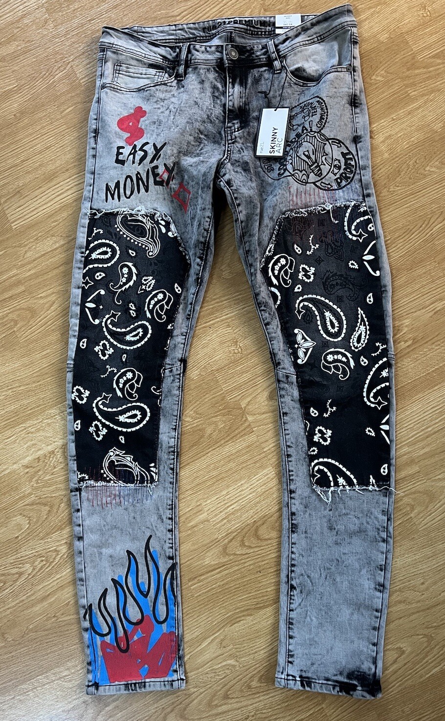 Rue 21 Premium Men\'s Jeans Grey Design Patch Stone Washed Skinny Fit Denim NWT