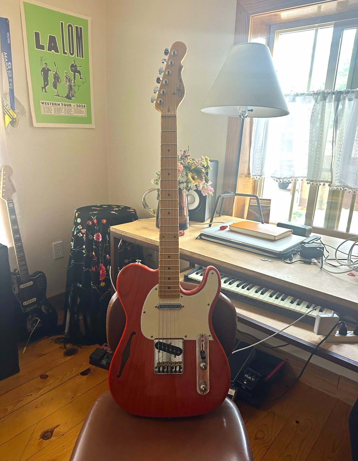 G&L Tribute ASAT Classic Semi-Hollow Custom No Caster Pickups and Pick Guard G&L Tribute ASAT Classic Semi-Hollow Custom No Caster Pickups and Pick Guard
