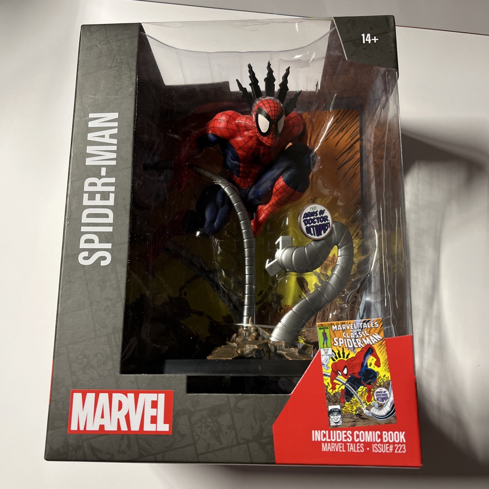 MCFARLANE TOYS CLASSIC SPIDER-MAN MARVEL TALES ISSUE #223 DOC OC STATUE W/COMIC MCFARLANE TOYS CLASSIC SPIDER-MAN MARVEL TALES ISSUE #223 DOC OC STATUE W/COMIC