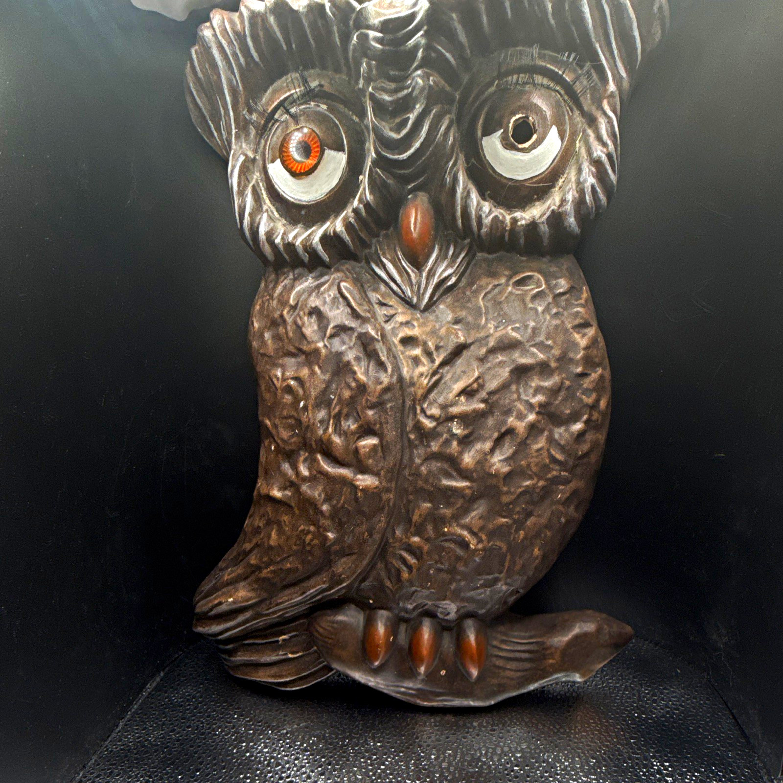 Beautiful 1969 chalk ware or ceramic owl. MCM, very large, vintage. Beautiful 1969 chalk ware or ceramic owl. MCM, very large, vintage.