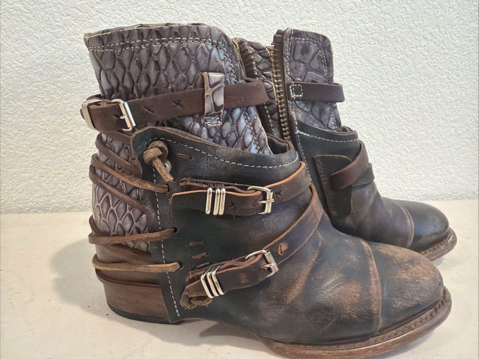 FREEBIRD by Steven Crue Distressed Ankle Boots & Booties Size 6 Gray Brown