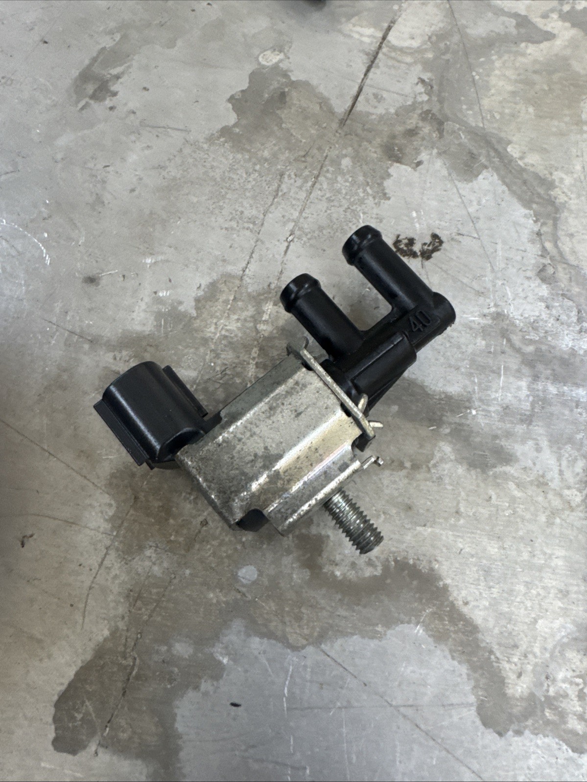 OEM YAMAHA SOLENOID VALVE PN# 6C5-86120-00-00 (B-44-8)