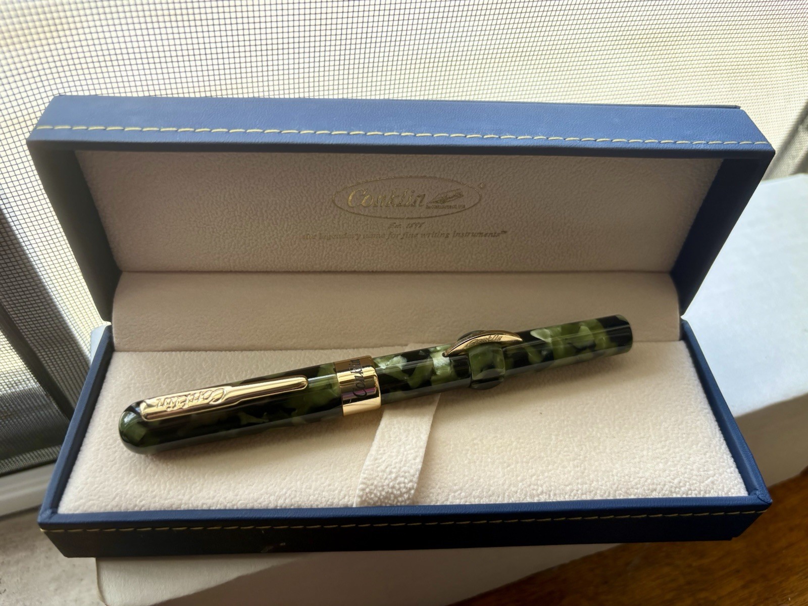 Conklin Mark Twain Crescent Filler Fountain Pen - Vintage Green Omniflex Nib