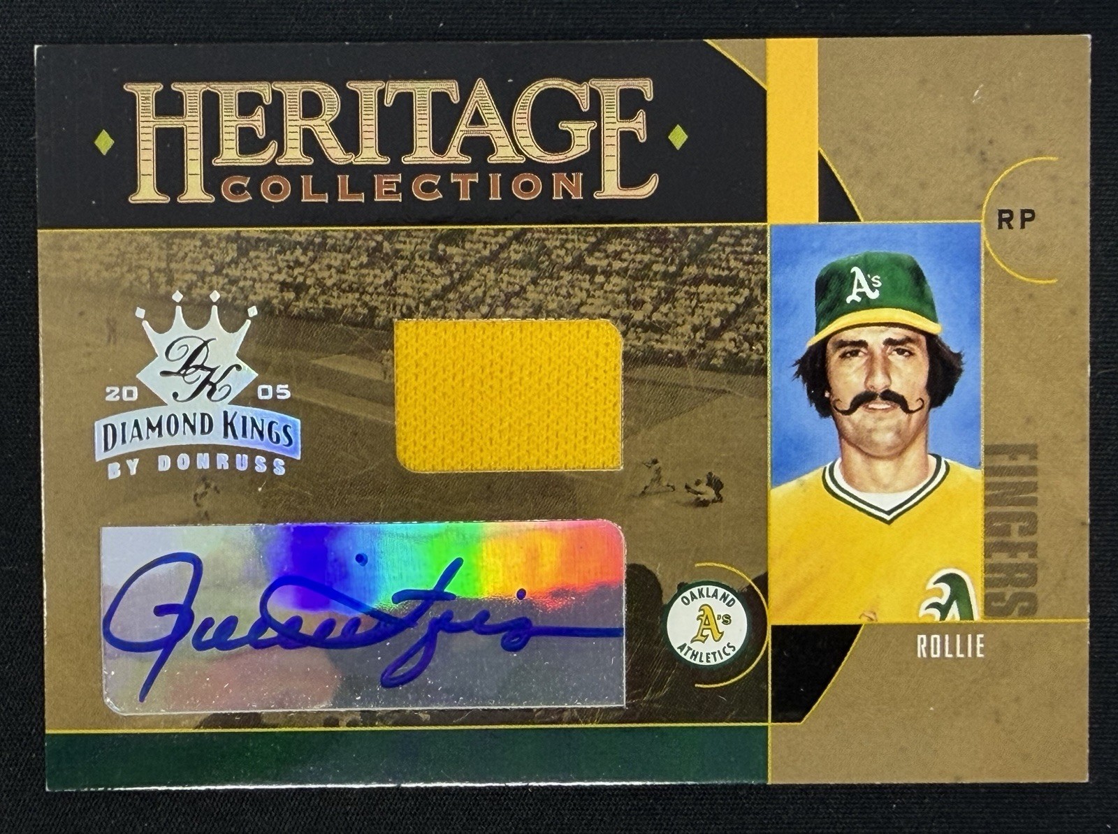 2005 Donruss Diamond Kings Heritage Rollie Fingers Game-Used Patch Auto #’rd /25