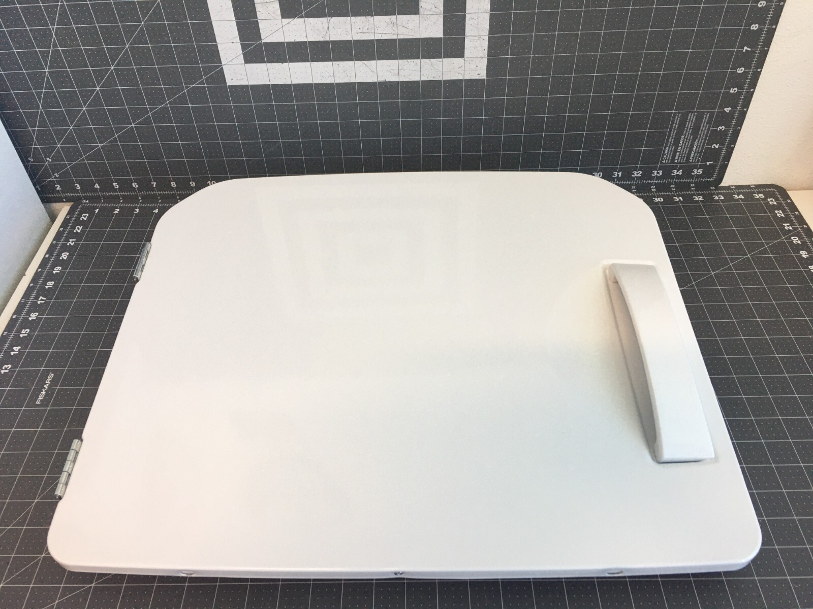 GE Dryer Door Assembly P# WE10M151