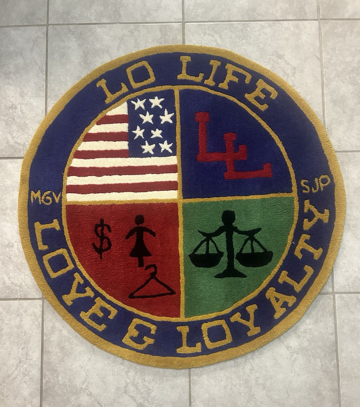 Very Rare . LO LIFE Love & Loyalty Graphic Area Rug 3 ft x 3 ft . Ralph Lauren