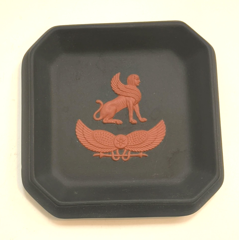 Wedgwood Jasperware Black & Terracotta Pin Dish Plate feat. Egyptian Sphinx Wedgwood Jasperware Black & Terracotta Pin Dish Plate feat. Egyptian Sphinx