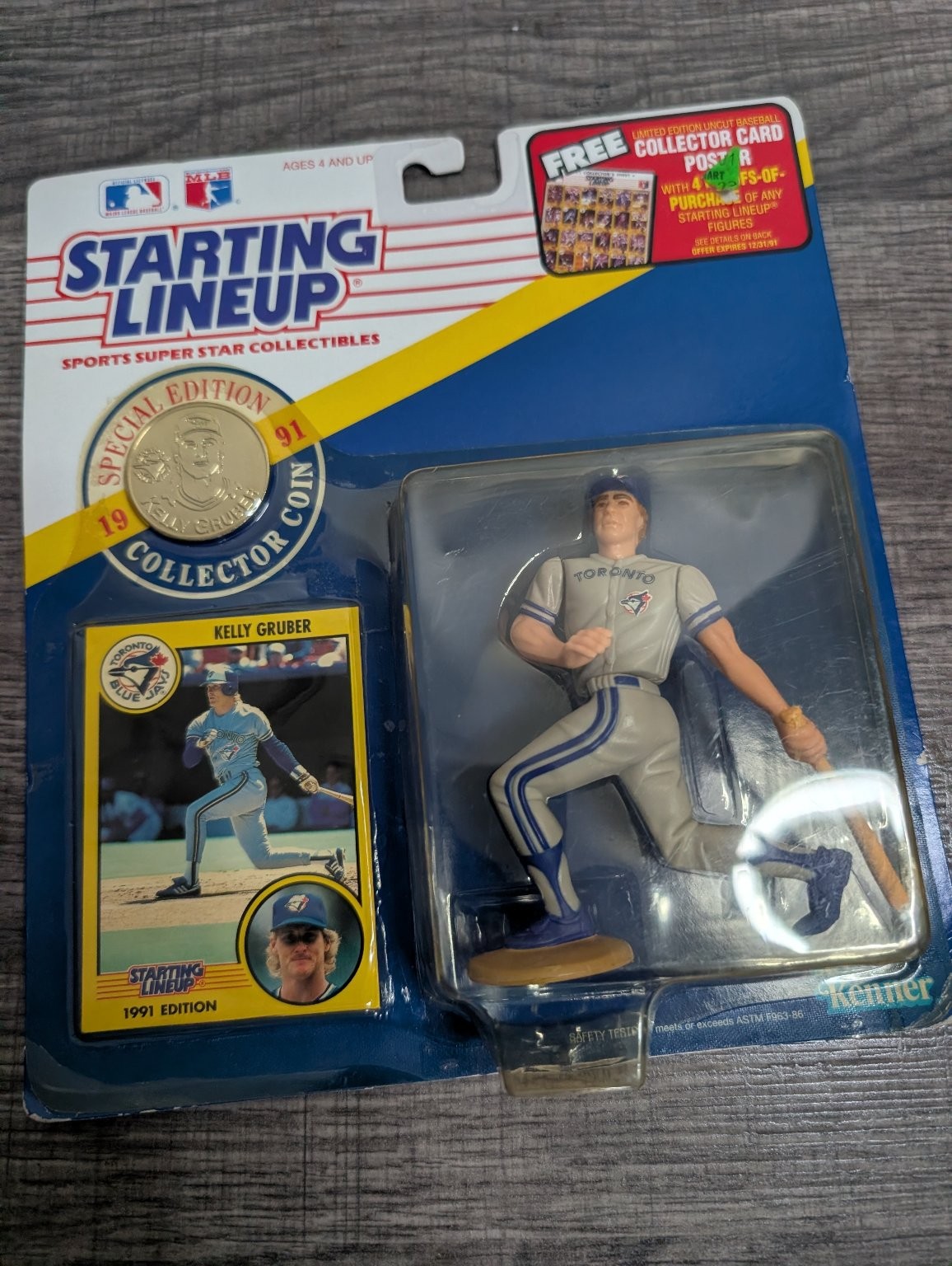 1991 Starting Lineup Kelly Gruber Toronto Blue Jays MLB Figure Coin Card NIP