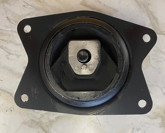 1pc Transmission Mount fit 2.0L 2.8L SAAB 9-3 2005 06 07 08 09 10 2011 Automatic