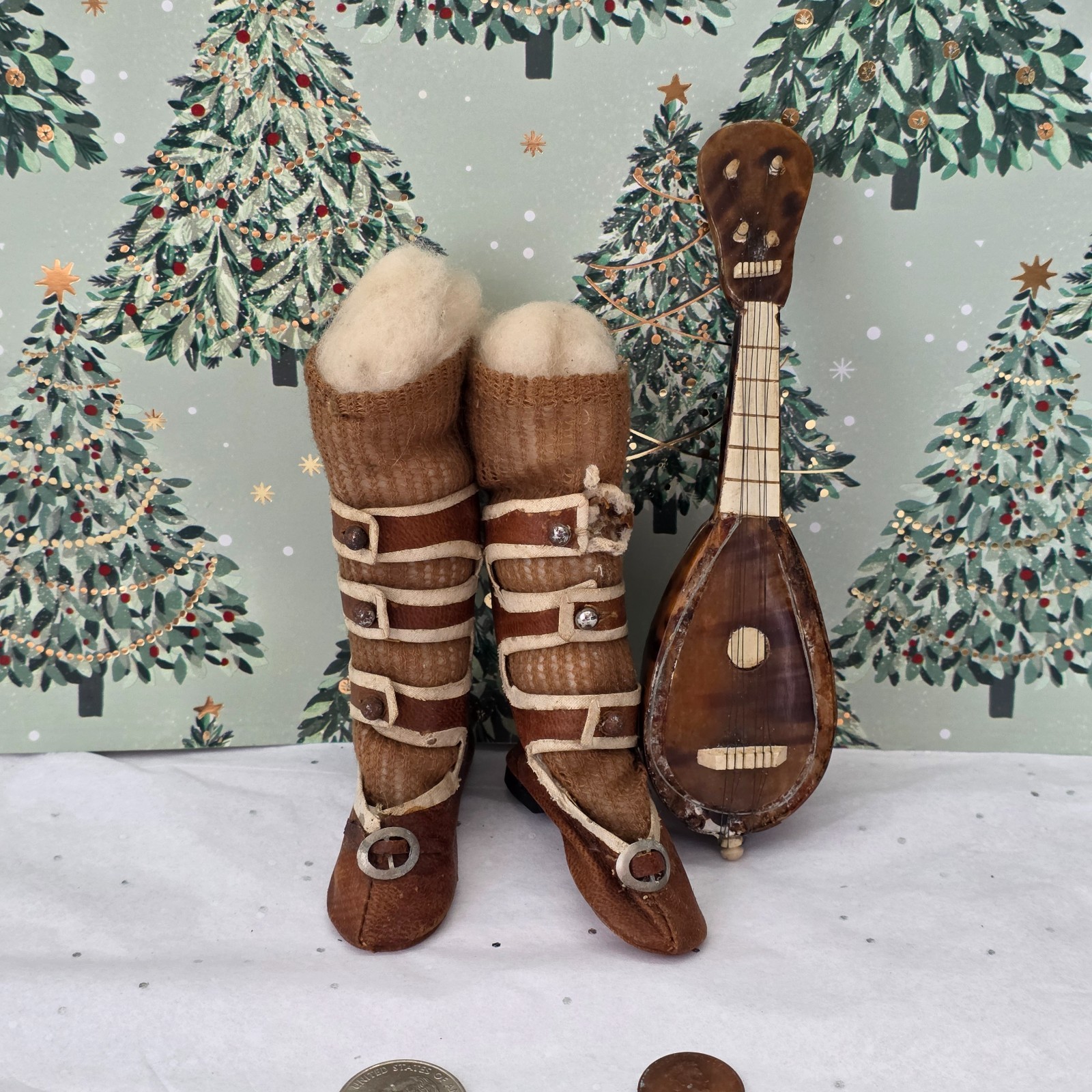 Antique French fashion boots and tortoise shell doll Guitar Antique French fashion boots and tortoise shell doll Guitar
