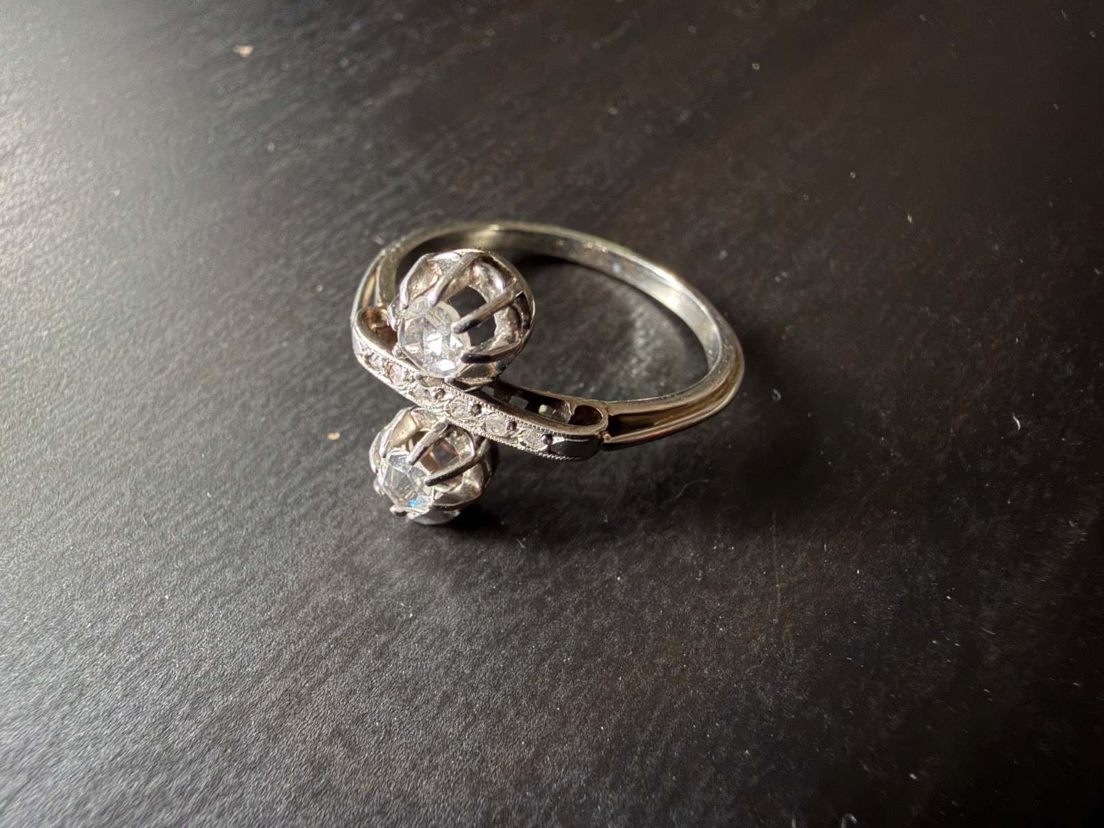 Antique Circa 1900s Handcrafted 18k White Gold Natural Diamond Decorated Ring