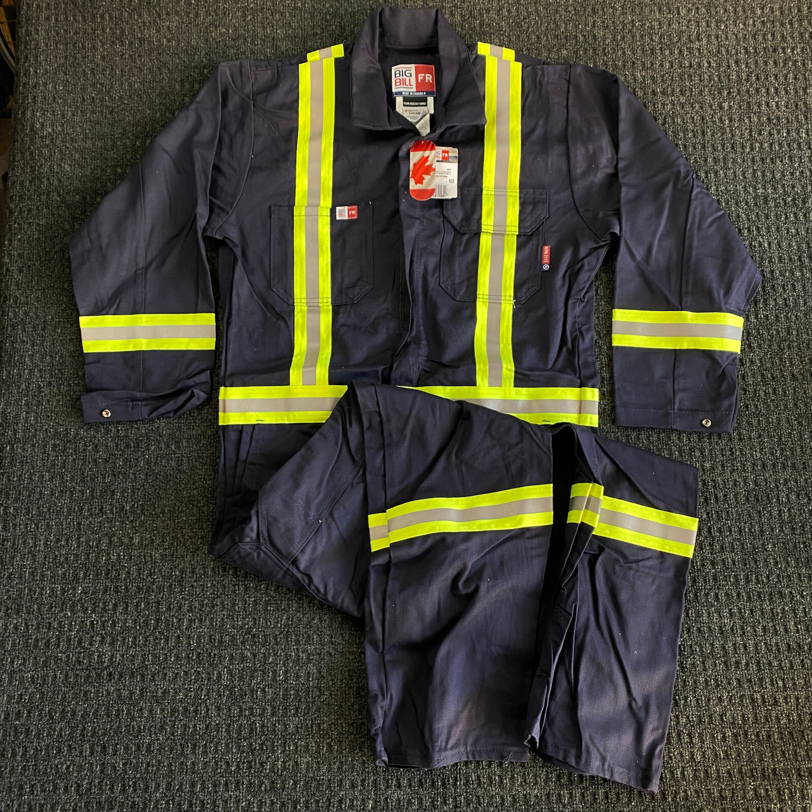 Big Bill 1325Us7-Xlr-Nay Flame Resistant Coverall, Navy, Ultrasoft(R), Xl Big Bill 1325Us7-Xlr-Nay Flame Resistant Coverall, Navy, Ultrasoft(R), Xl