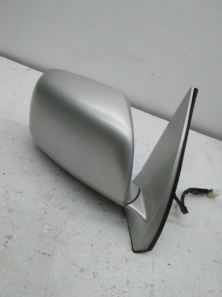 2001-2007 Toyota Highlander Right Passenger Side View Mirror Door Silver Used