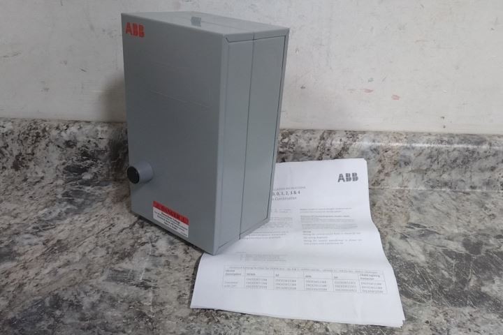 ABB CR306C10200AAAAA 120VAC Coil Voltage NEMA Magnetic Motor Starter