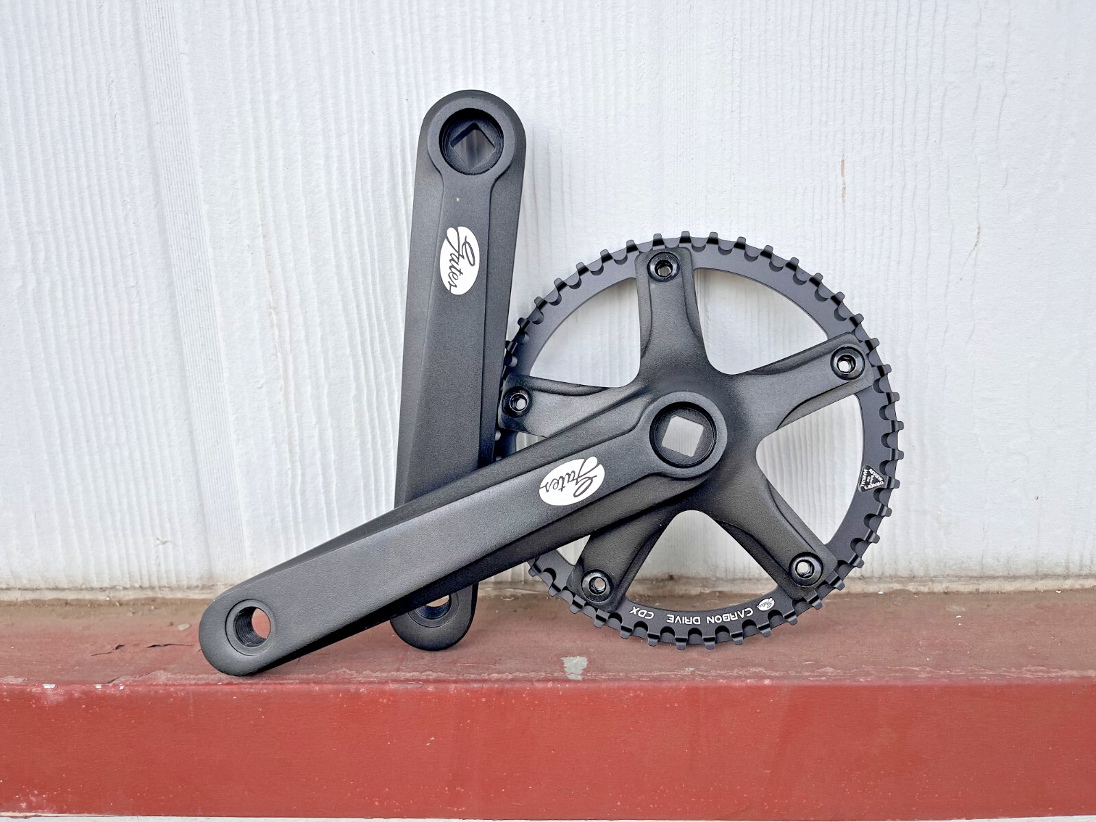 Gates Carbon Drive CDX CenterTrack Front Belt Drive crankset - 46t, 5-Bolt Gates Carbon Drive CDX CenterTrack Front Belt Drive crankset - 46t, 5-Bolt