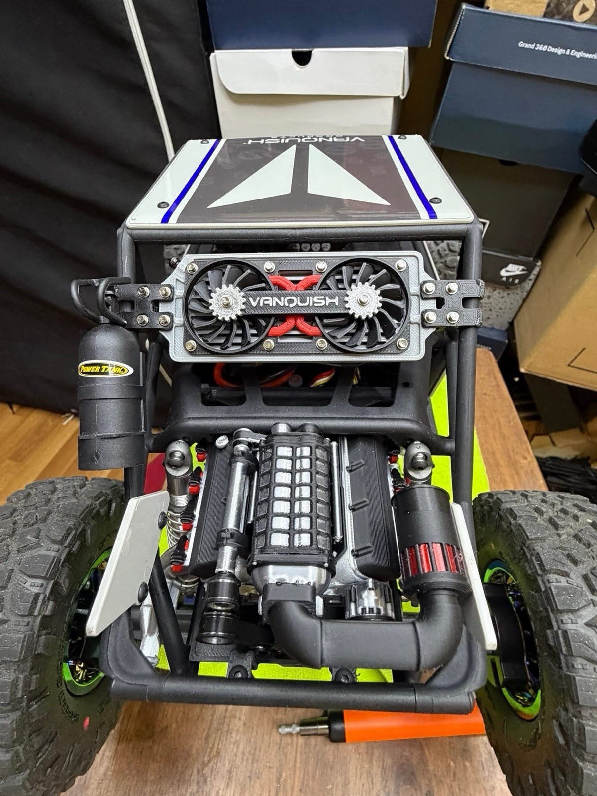 Vanquish H10 Optic Black And silver Engine And Matching Radiator Combo Vanquish H10 Optic Black And silver Engine And Matching Radiator Combo