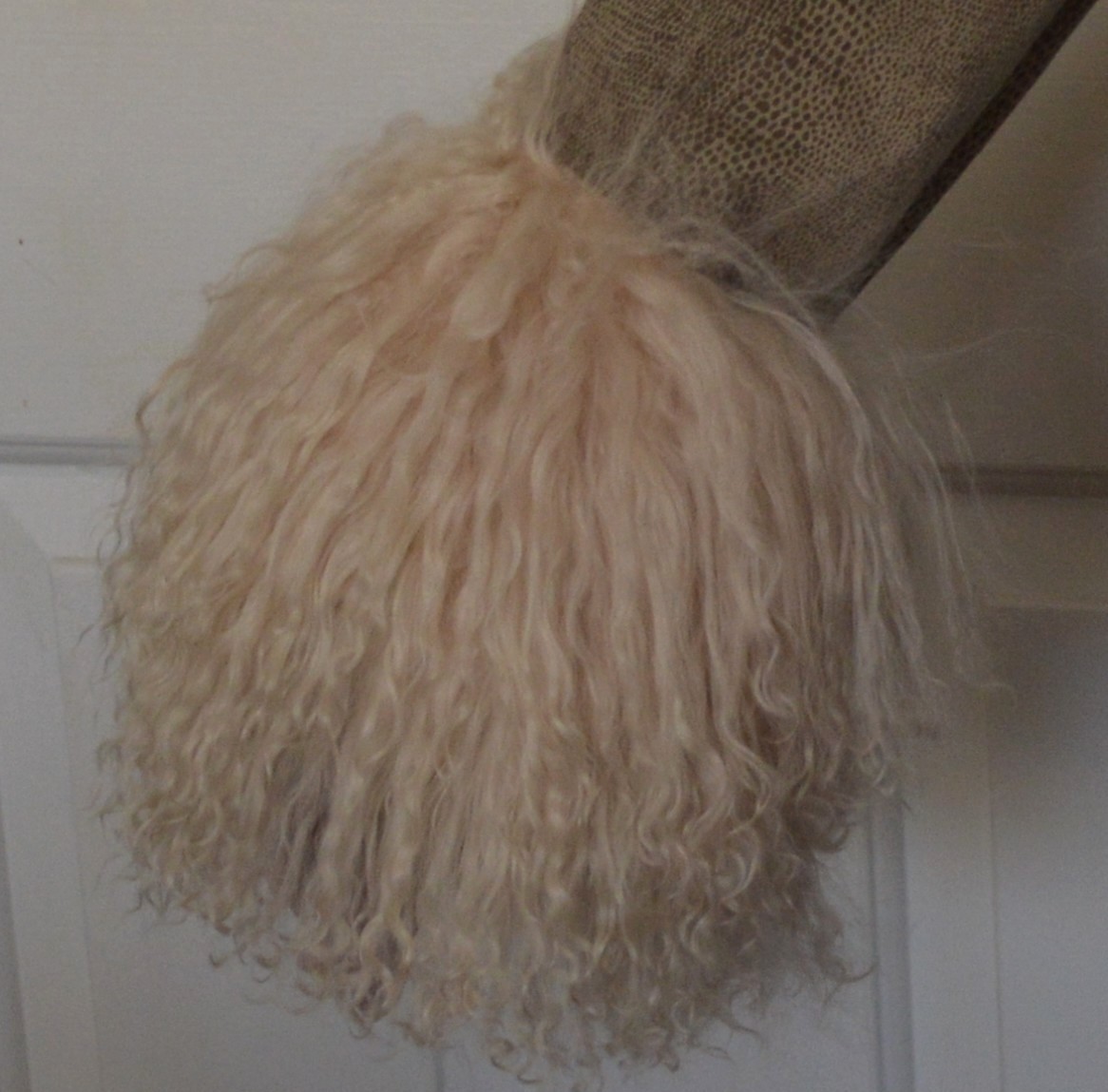 Real Cream Mongolian Tibetan lamb Fur Wrist Cuffs