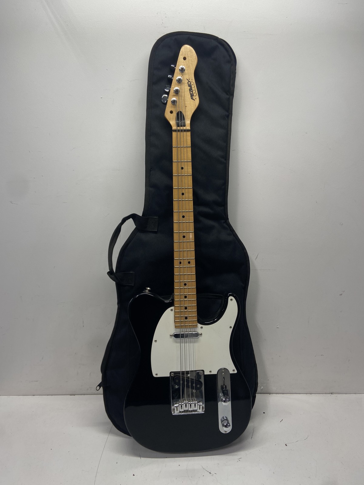 Peavey Reactor 90s USA Electric Guitar 6-String Black Maple Telecaster Style