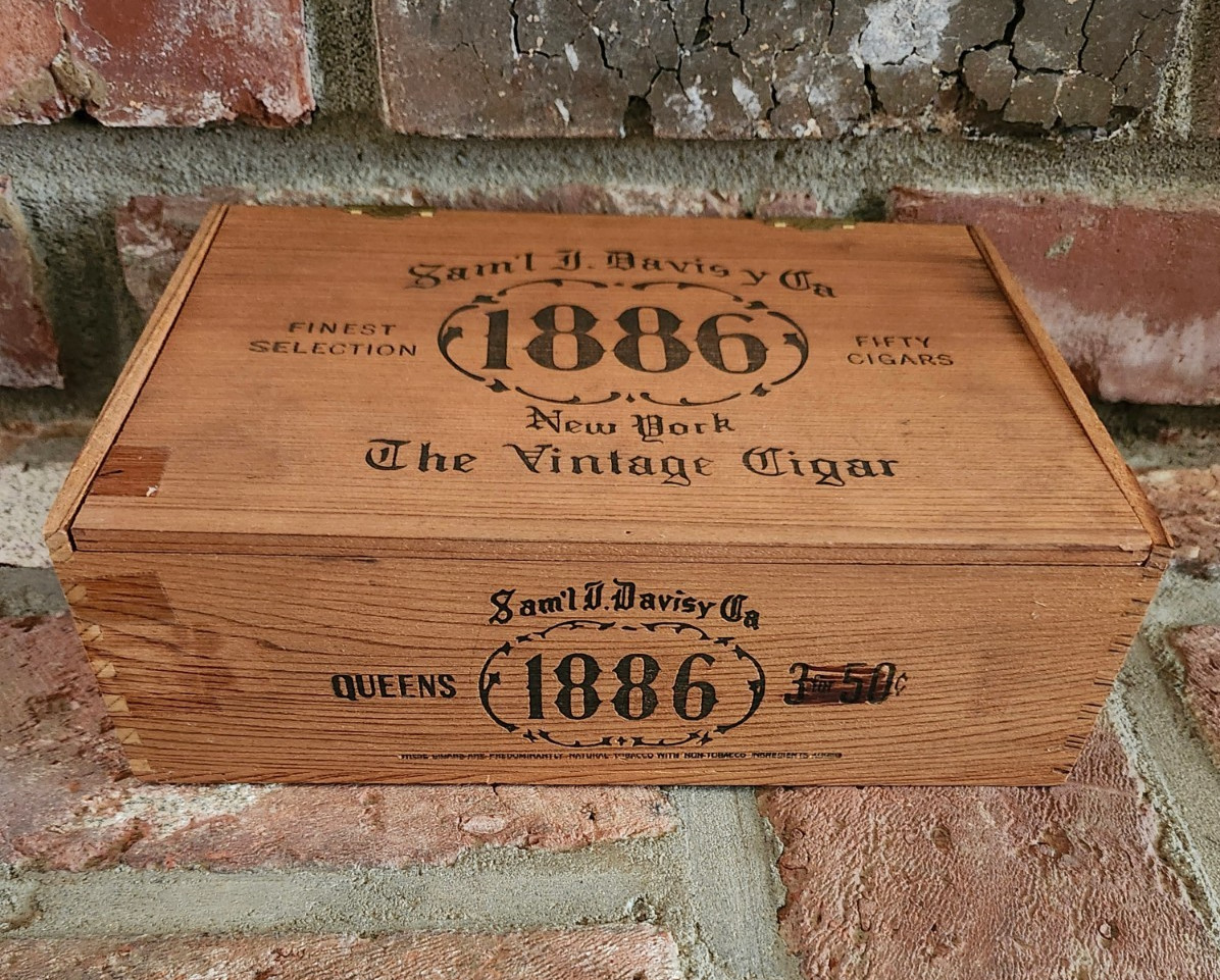Vintage Sam\'l J. Davis Cigar Box 1886 Solid Wood Finger Jointed Samuel Davis