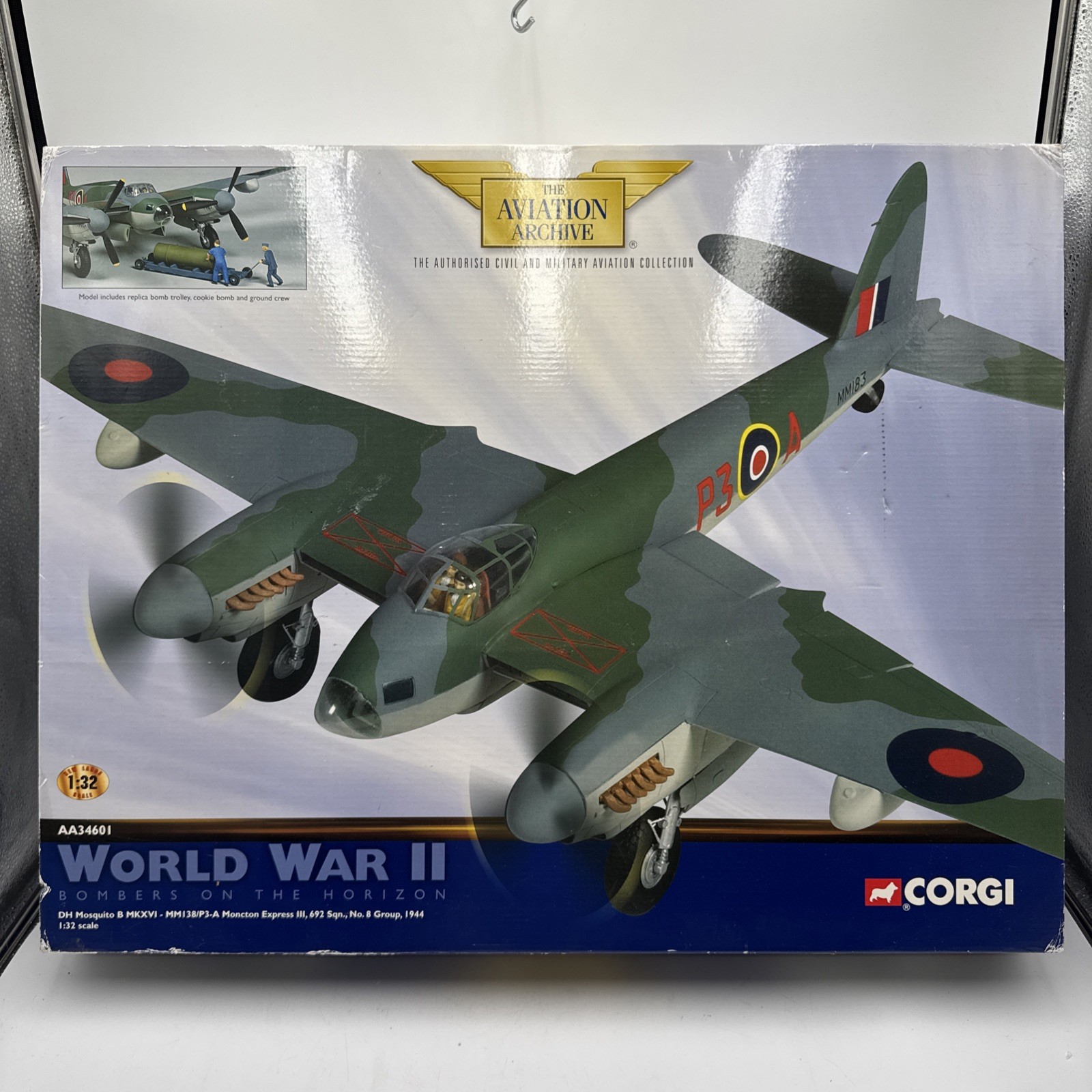 CORGI Aviation Archive Dehavilland MOSQUITO B.Mk XVI MONCTON EXPRESS III AA34601