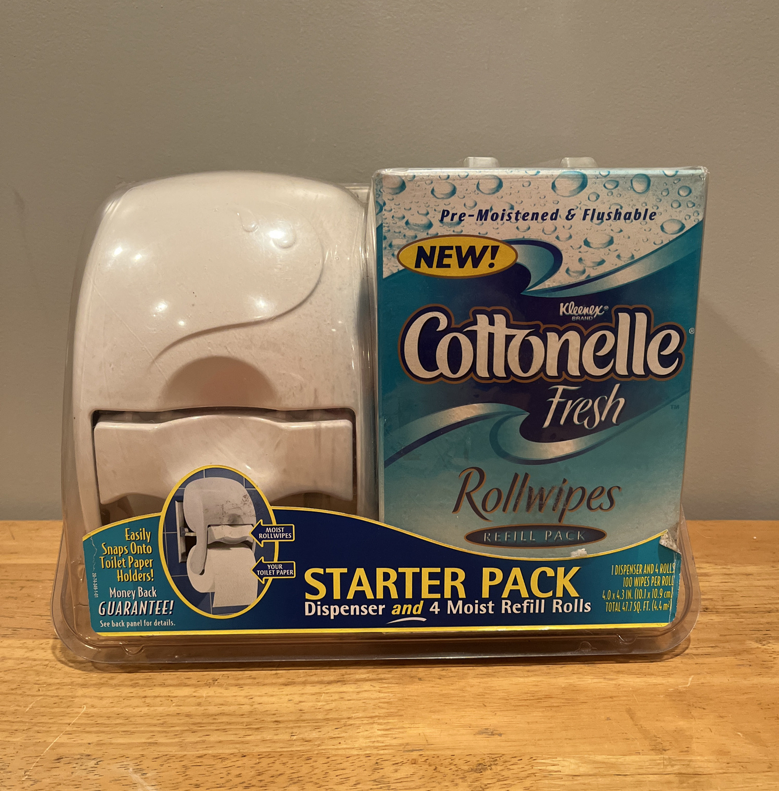 NOS Kleenex Cottonelle Starter Pack Fresh Rollwipes Dispenser and 400 Wipes NOS Kleenex Cottonelle Starter Pack Fresh Rollwipes Dispenser and 400 Wipes