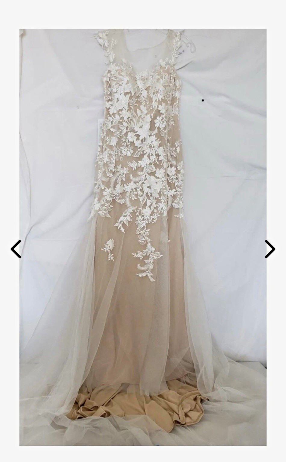 Azazie A-Line V-Neck Sleeveless Lace Tulle Train Dress Ivory/Beige 8 WD8