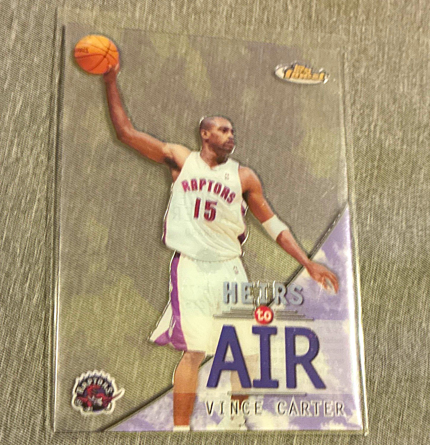 Topps 1999-00 Topps Finest Heirs to Air Vince Carter #HA7 Toronto Raptors Topps 1999-00 Topps Finest Heirs to Air Vince Carter #HA7 Toronto Raptors