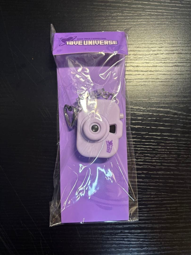 TWICE 10VE UNIVERSE Toy Camera A Keychain