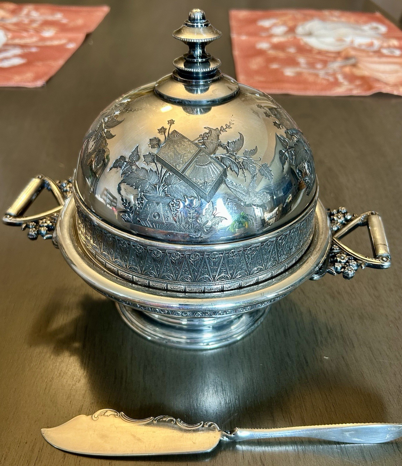 Wilcox Silver Plate Quadruple Silver Victorian Era Ornate Vintage Butter dish
