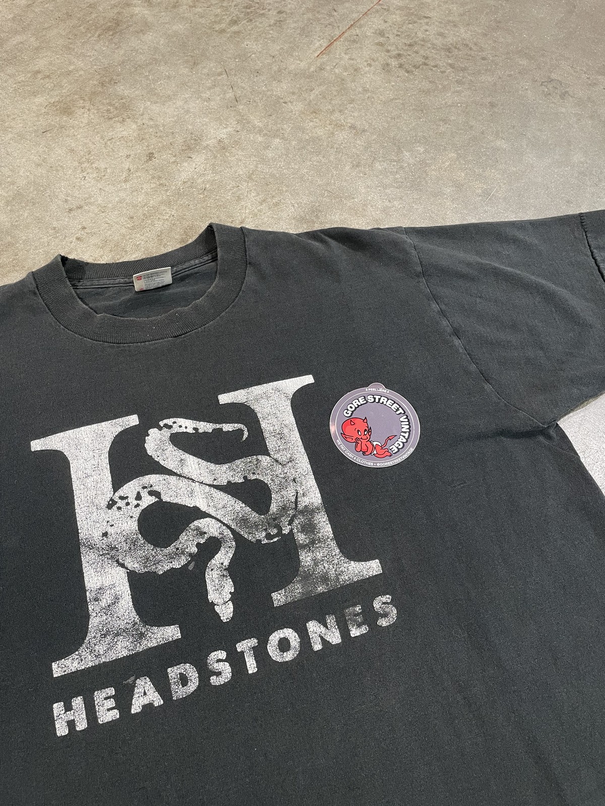 Vintage 90s Headstones faded distressed thrashed Tee 23x30