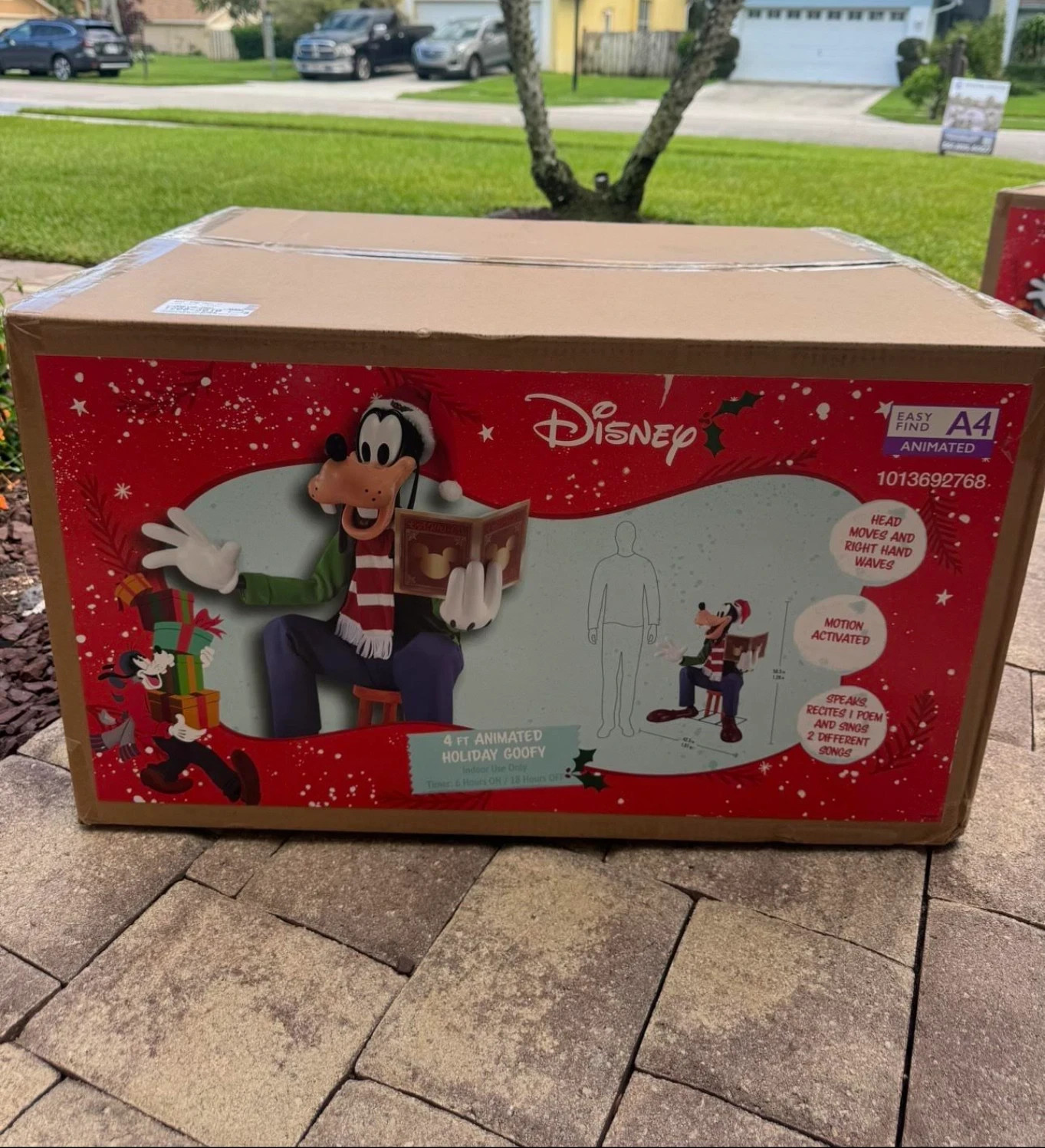 Home Depot DISNEY 4FT ANIMATED HOLIDAY GOOFY ANIMATRONIC Home Depot DISNEY 4FT ANIMATED HOLIDAY GOOFY ANIMATRONIC
