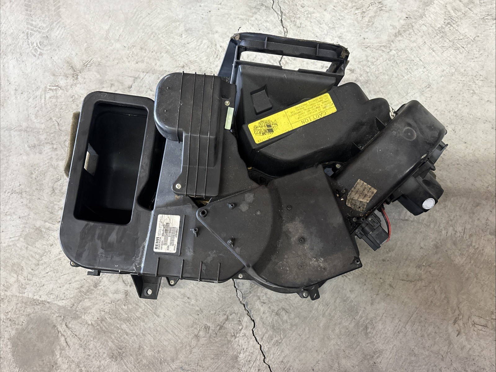 International Auxiliary Heater Assembly 3599604C97      From 2011 Prostar