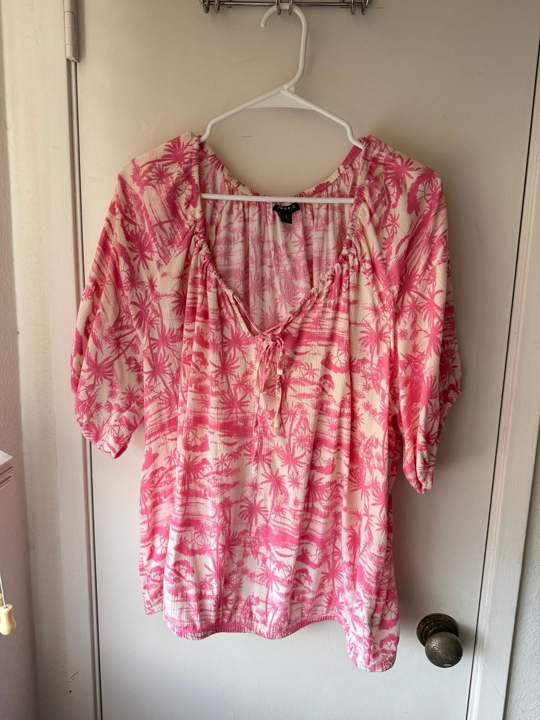 Torrid Pink and Cream Palm Tree Print Blouson Sleeve Blouse