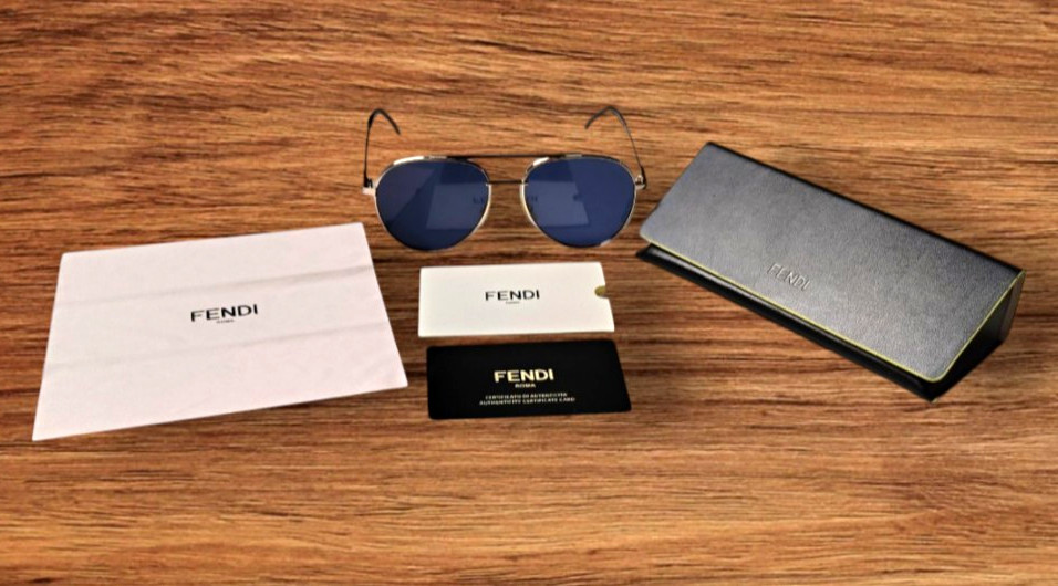 Fendi Men’s Aviator Sunglasses Gold Metal Frame Blue Tinted Lenses 145mm