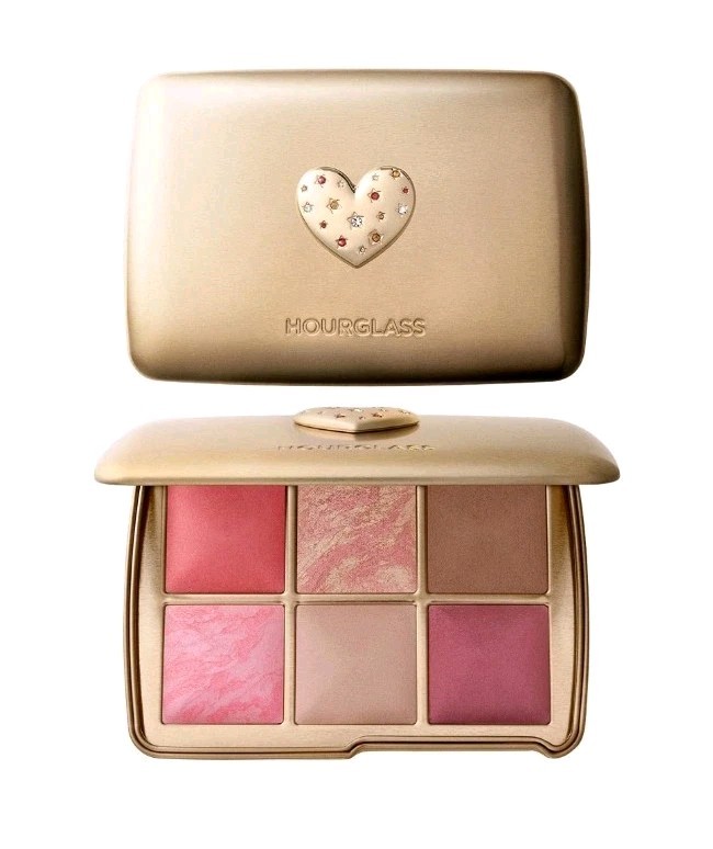 Hourglass LOVE Palette 2026 Holiday Release Sephora Exclusive Hourglass LOVE Palette 2026 Holiday Release Sephora Exclusive