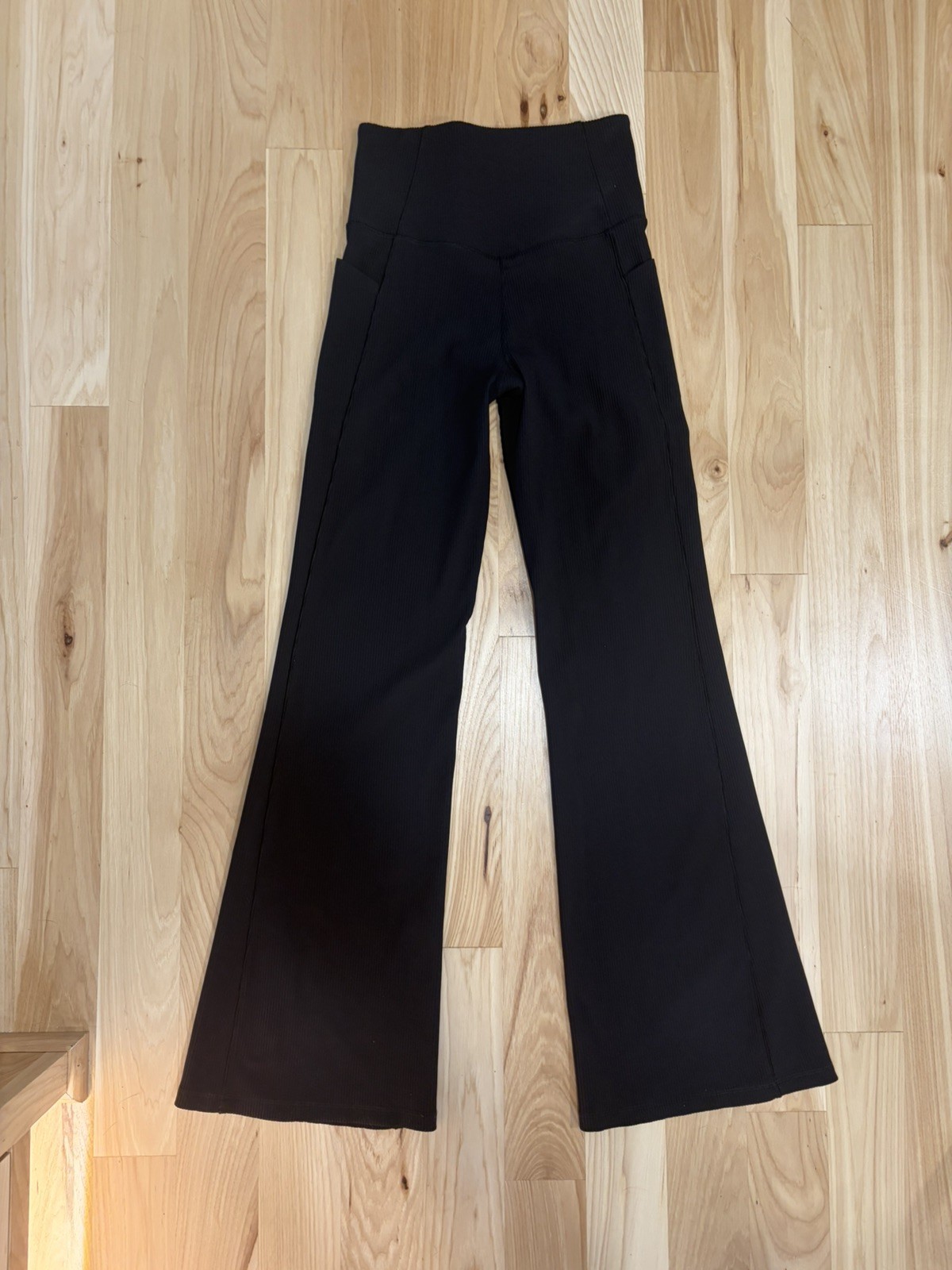 Athleta Salutation Stash Rib Flare Womens Pants S Black Ribbed High Rise Legging