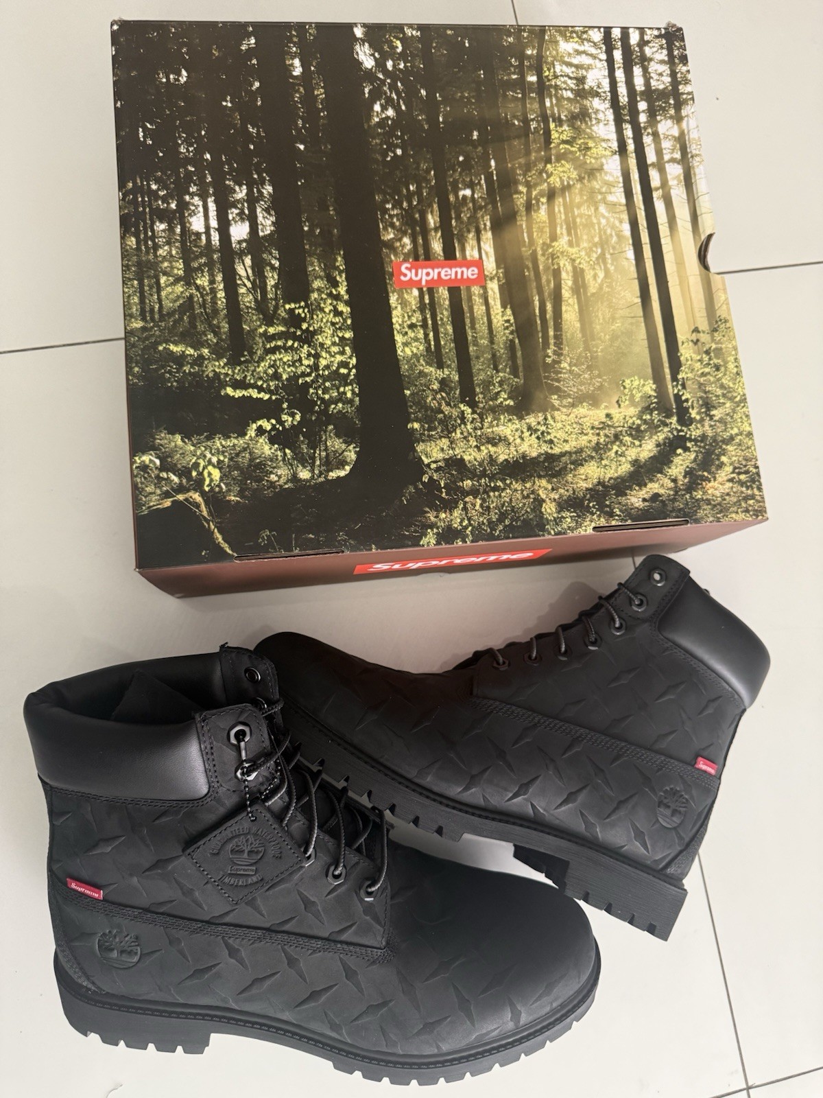 Supreme FW26 Timberland 6” Premium Boot Diamond Plate Black SZ 12