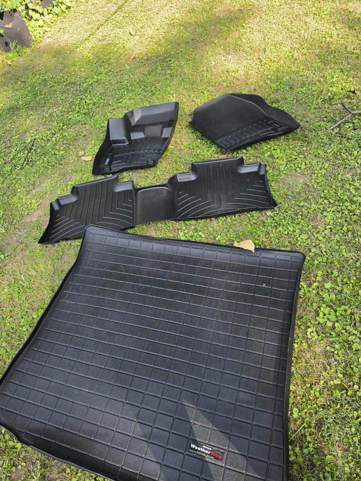 2015-2024 Ford Edge Weathertech Mats Black 2015-2024 Ford Edge Weathertech Mats Black