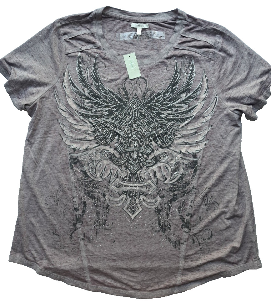 NWT Women\'s Maurices Graphic T-Shirt Taupe/Gray Gothic Cross Size XXL/ 1X NWT Women\'s Maurices Graphic T-Shirt Taupe/Gray Gothic Cross Size XXL/ 1X