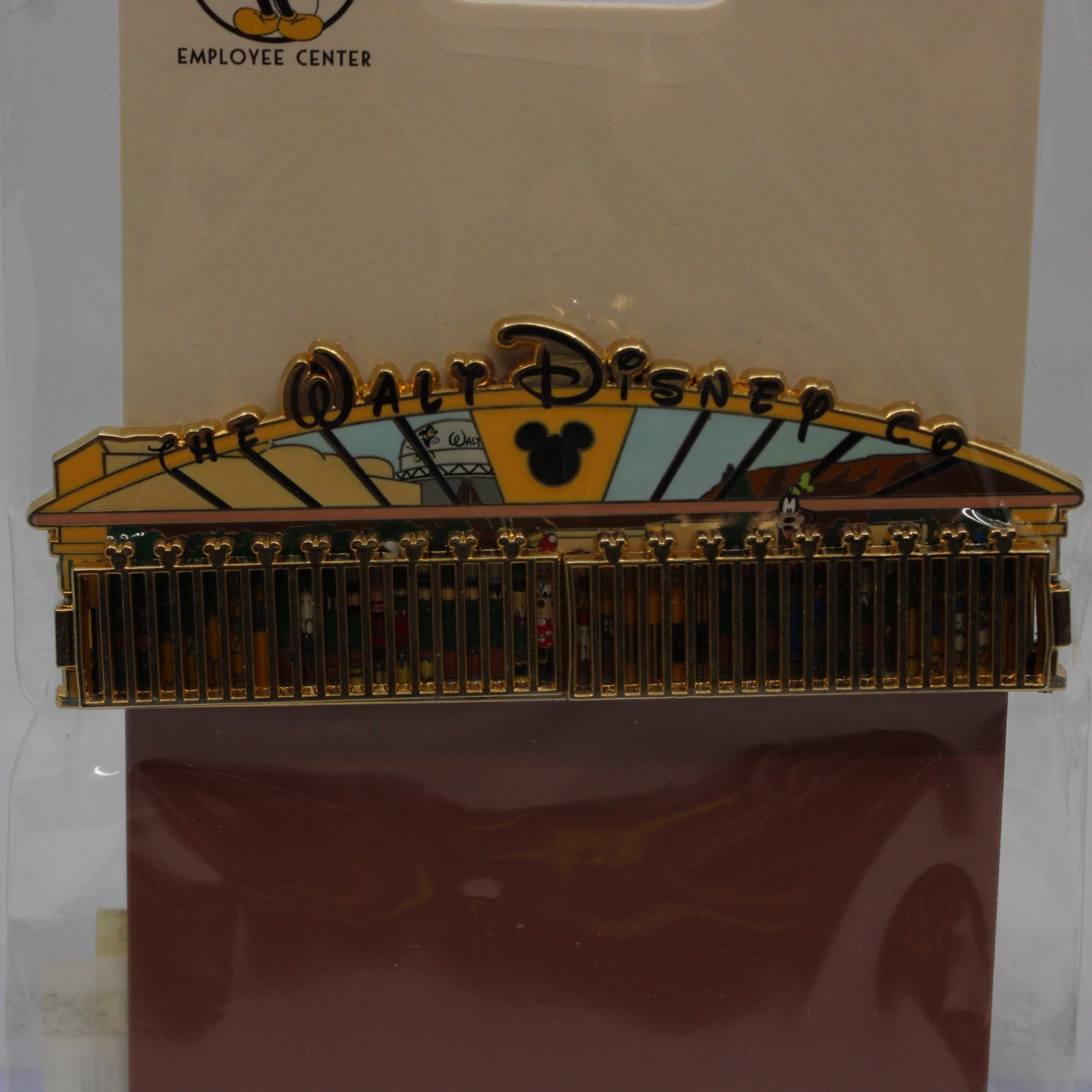 B1 Disney DEC Pin Employee Center LE Walt Company Studio Gate Alameda Fab 4