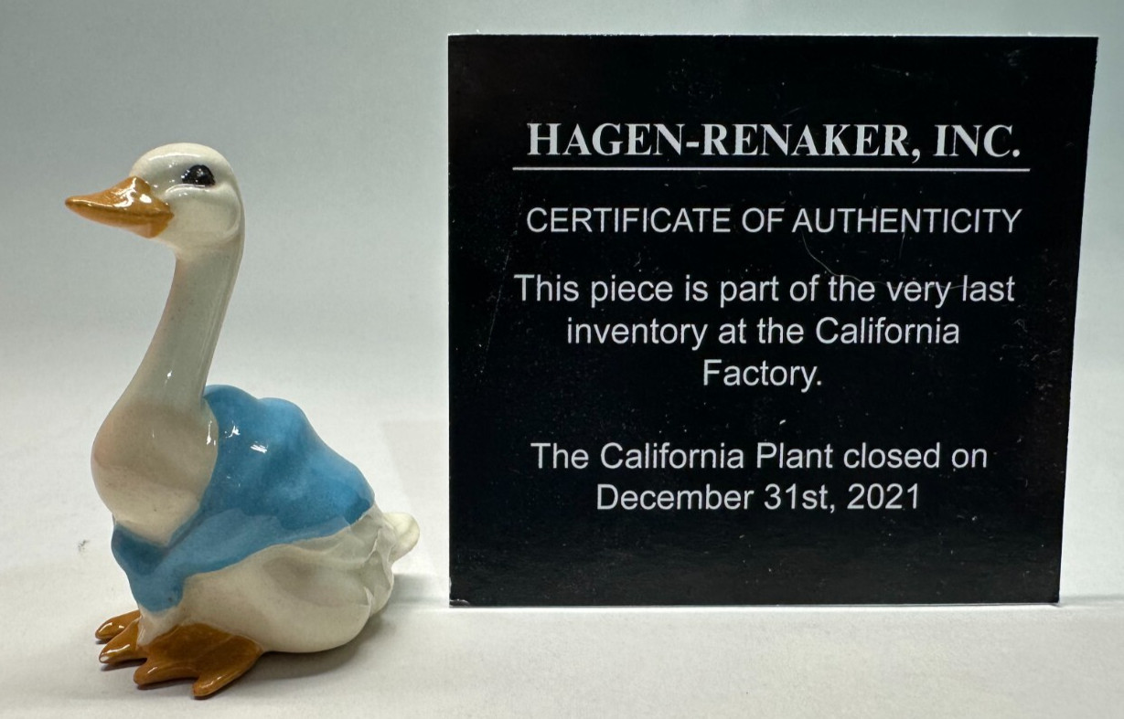 Hagen Renaker #19 Mother Goose Unfinished Blue Last of the HR Stock