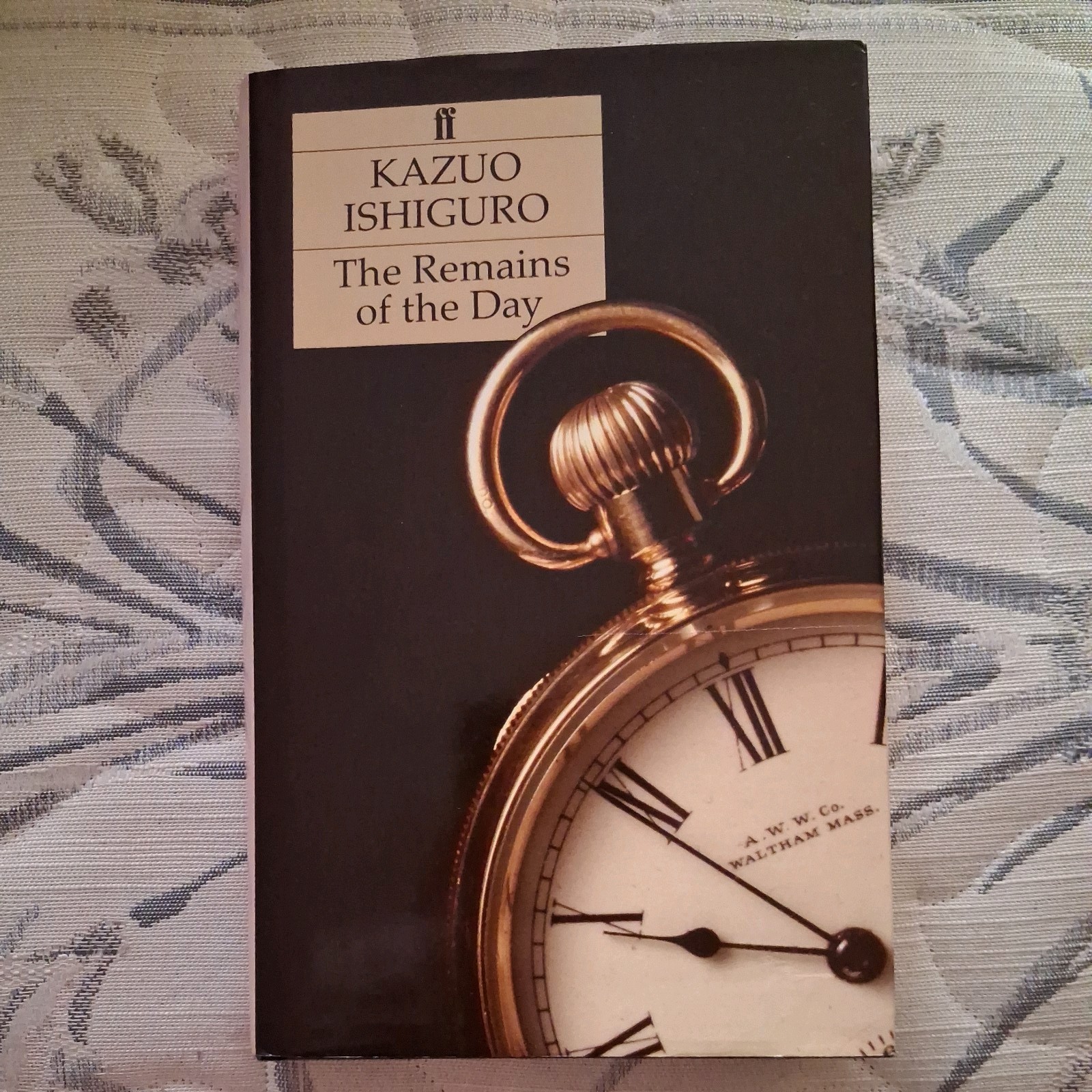 The Remains of the Day by Kazuo Ishiguro (1989 first UK edition, 1st printing) The Remains of the Day by Kazuo Ishiguro (1989 first UK edition, 1st printing)