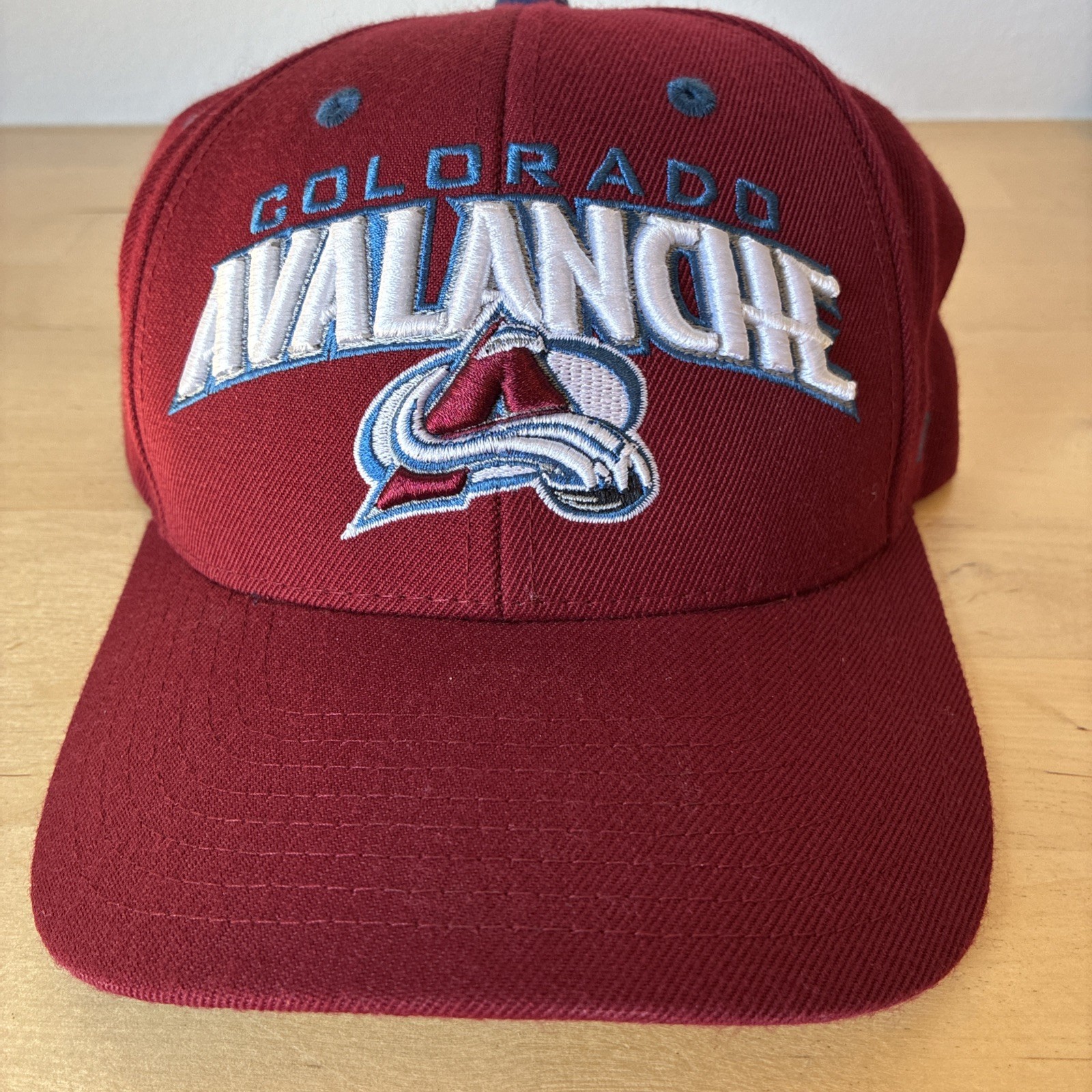 Colorado Avalanche Men’s Zephyr Snapback Hat Cap New NHL Hockey NWOT