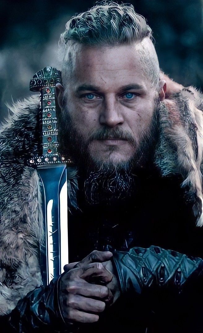 Hand-Forged Damascus Viking Sword: Ragnar Serpent Breath, Norse Collectible