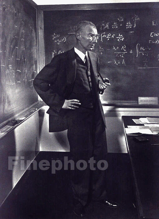 1956/67 Vintage ROBERT OPPENHEIMER Science Atomic Bomb YOUSUF KARSH Photogravure